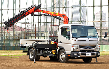 Canter light-duty truck mounted with Palfinger knuckle boom crane