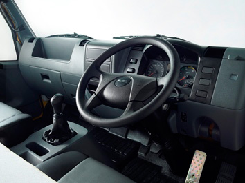 ���^�g���b�N �uFI�v �i�_���v�d�l�j